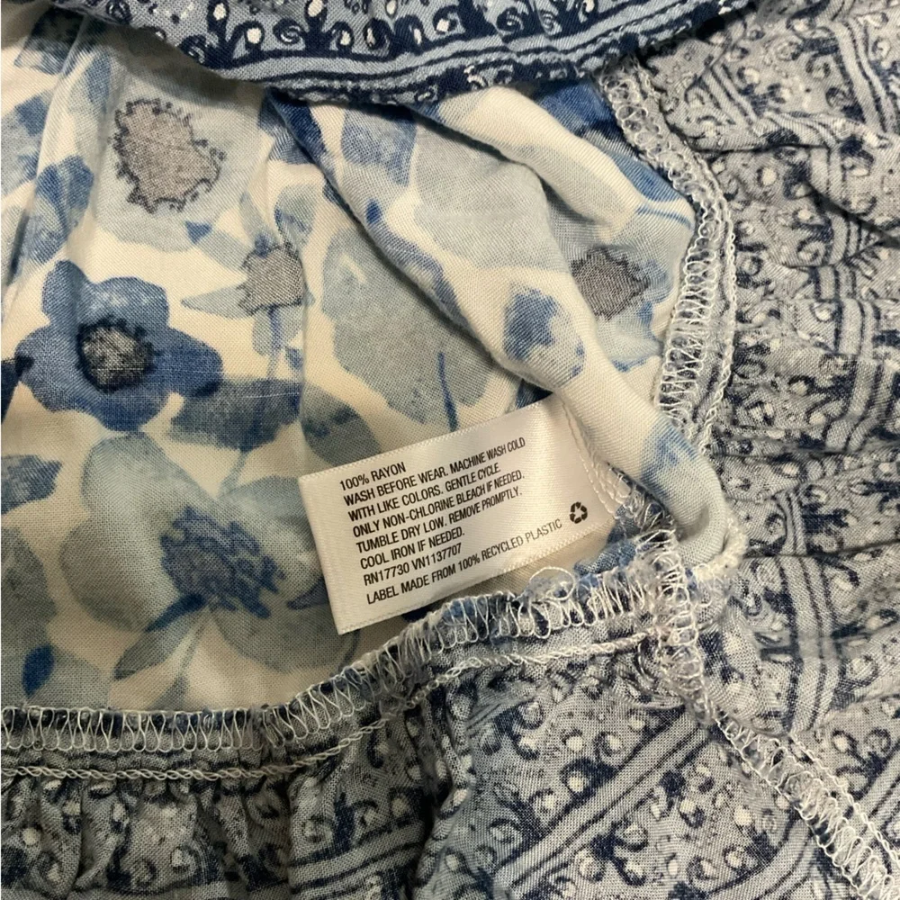 🌼4/$25🌼 Genuine Kids for OshKosh girls’ floral summer dress. Size 2T